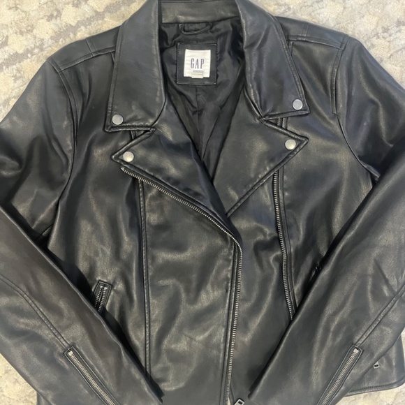 Leather Jacket ~ GAP ~ Faux Leather ~ Large ~  Chic 🍁🍂🧡 - Picture 8 of 10